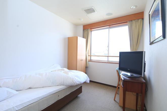Fuji-Shi Business Hotel Furuiya Ryokan Fuji  Exterior photo